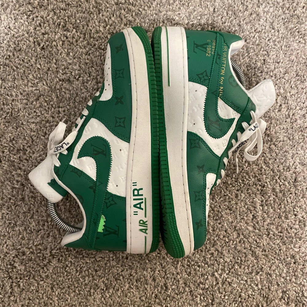 Nike Air Force 1  size 8.5